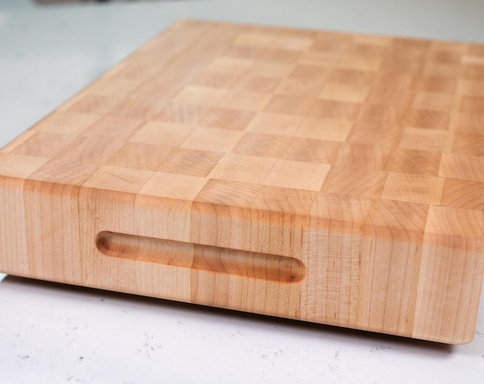 Maple End Grain Cutting Board: Durable Kitchen Art, Custom Engraving
