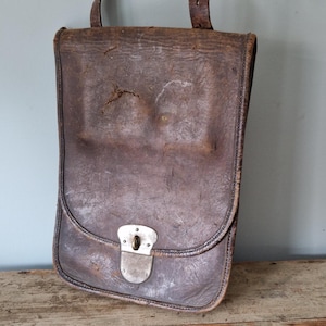 Genuine WW1 French infantry leather map bag.