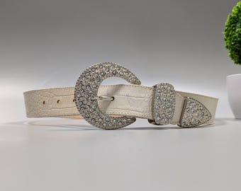 Pearilized Metallic Cream off White Pearl Leather Belt With  display picture 2