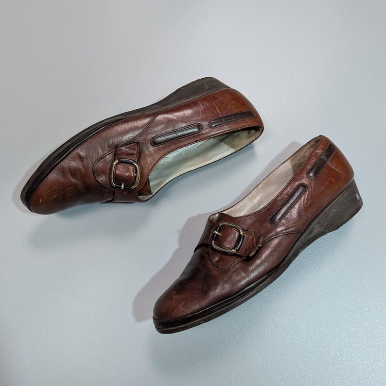 BALLY Vintage Women's Brown Leather Luxury Loafers Pumps with Strap Size US 4.5, Elegant Retro Shoes, Classic Designer Footwear image 2