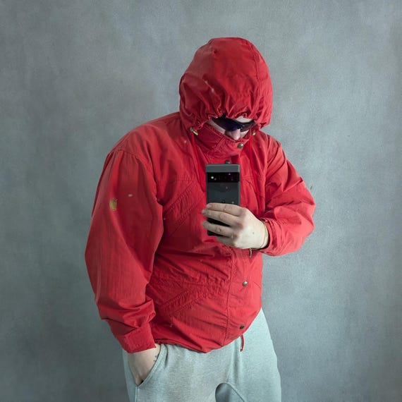 Fjallraven, Fjallraven Unique Rare Vintage 80s Casual Lightweight Red Men's Jacket Size L/XL, Retro Outdoor Coat, Classic Lightweight Outerwear