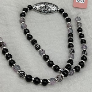 Carved Silver Pendant Necklace: Black Cracked Glass Beaded Jewelry
