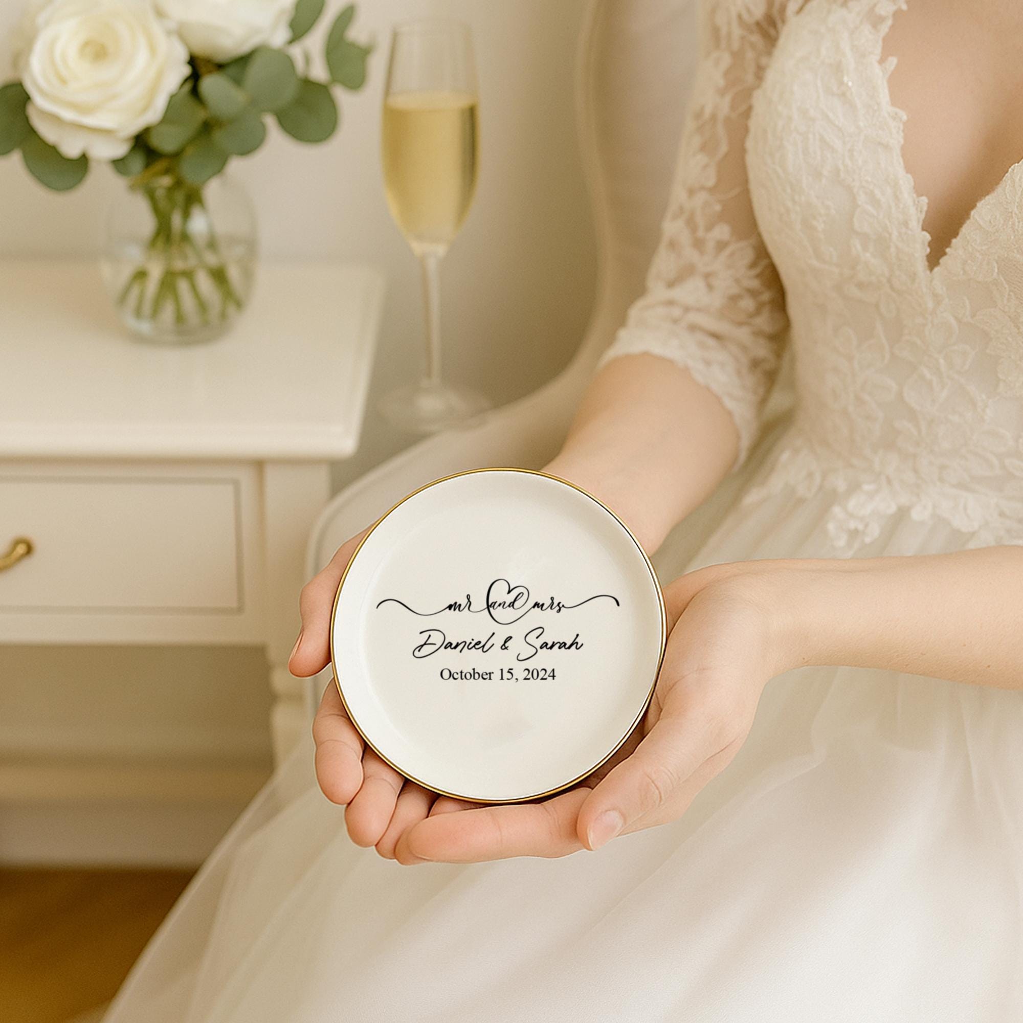 Personalized Engagement Ring Dish – Wedding Gift for Bride – Custom Jewelry Dish for Couple – Engagement Gift – Ring Holder for Her - Mrs