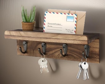 Porta llaves rústico para pared, estante de pared de granja con 4 ganchos, estantes para llaves montados en la pared, organizador de correo de madera con ganchos
