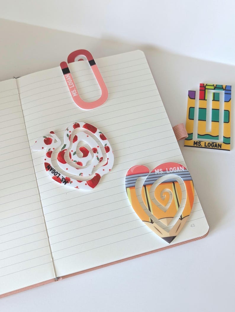 Jumbo Paperclip SVG Bundle for Acrylic Bookmarks, Teacher Gifts & Back ...
