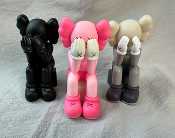 KAWS Figurines - kaws ornaments - muffled kaws ornaments - room decorations