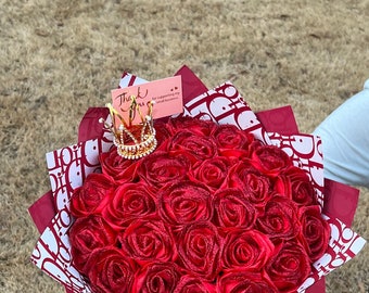 Mother’s Day & Graduation Eternal Ribbon Roses Bouquet / Ramos De Rosas Eternas Para El Día De Las Madres y Graduación.