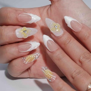 Yellow Orange Ombre Press On Nails, Flower Accents, Glitter Rhinestones, Summer Floral Nail Art Set, Bright Glossy Finish, Sunshine Blooms