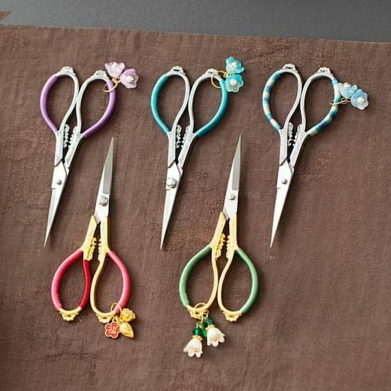 Vintage Crystal Sewing Scissors: Decorative Stainless Steel Embroidery Scissors