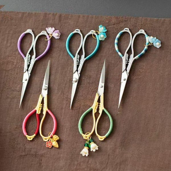 Vintage Crystal Sewing Scissors: Decorative Stainless Steel Embroidery Scissors