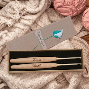 Gepersonaliseerde bamboehaaknaaldenset: ergonomische doe-het-zelfnaalden, kerstcadeau, kerstcadeau, cadeau voor moeder, cadeau voor grootmoeder, kleermaker