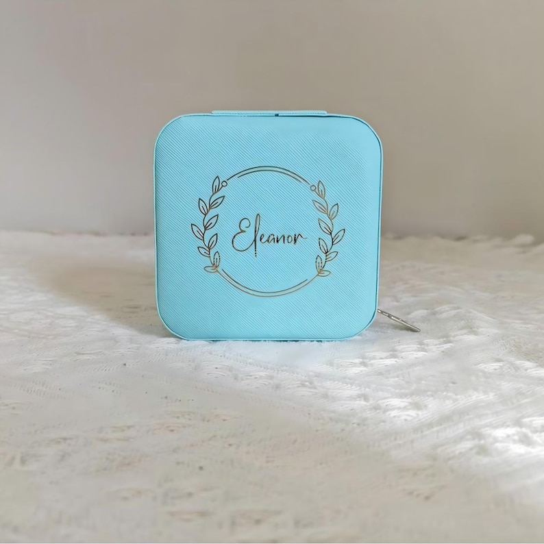 Personalisierte Nähzeug Geschenk Mini Notfall Nähzeug, benutzerdefinierte Name Hand Nähzeug für Anfänger, tragbare Mini Nähzeug, Reise Nähzeug Bild 6