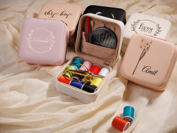 Personalized Sewing Kit gift mini emergency sewing kit, Custom Name hand Sewing Kit for Beginner, Mini Portable Sewing Kit，travel sewing kit