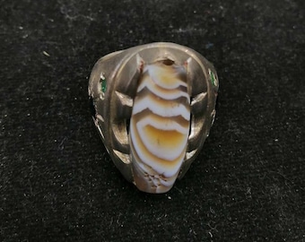 Very Rare Ancient Banded Agate Eye Agate Set in Sterling Silver Ring