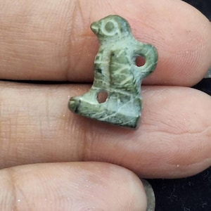 Top Quality! Antique Mayan Culture Carved Natural Jade Eagle Tribal Bead Pendant Lovely centerpiece