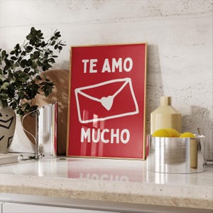 Impresión de arte maximalista Te amo mucho, póster de carta de amor, impresión tipográfica, arte imprimible, frase en español, decoración femenina, regalo para amiga, arte rojo