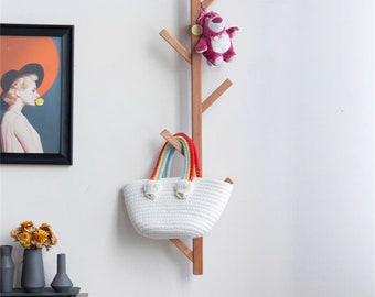 Simple wall-mounted coat rack, solid wood rear hook at entrance door, branch coat rack