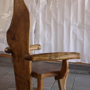 High quality Polish, Hand tailored Wooden Seat, Carefully assembled Wooden Seat with Immortal Appeal. image 2