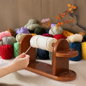 Wooden Spool Holder, Knitting and Sewing Tools, Sewing, Quilting, Spools of Thread, Gift for Grandma, Knitting and Sewing Accessories