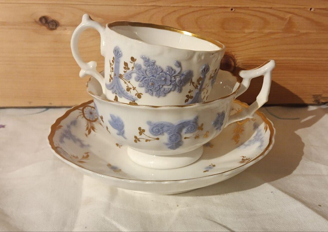 Vintage Tea Set – Two Tea Cups With One Saucer, Bone China, England ...
