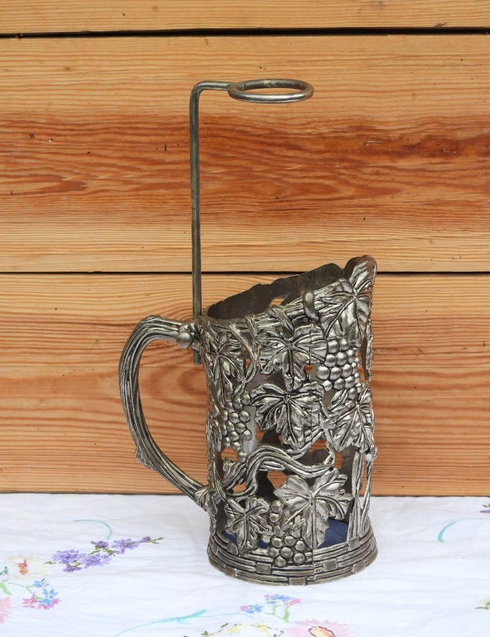 シルバー　ワインホルダー　アンティーク Vintage Silver-plated Wine Bottle Holder – Grapevine & Grape Leaf