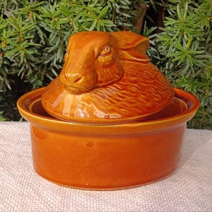 Vintage Rabbit Pâté Terrine Dish Mid Century, Antique Ceramic Rabbit Dish, Kitchen Decor, French Country, House Decor, Vintage easter, Hare