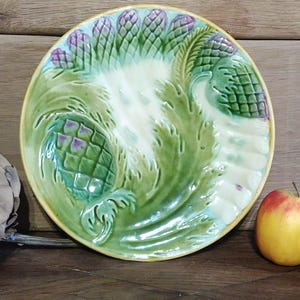 Antique Barbotine Saint-Amand Artichoke and Asparagus Majolica Plate, Vintage French Barbotine Plate, Green, Purple, Plate 19th 20th