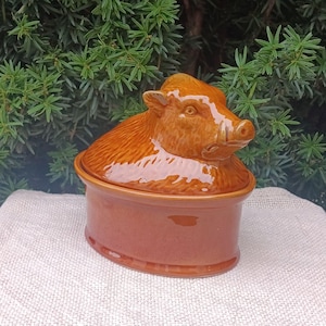 Vintage large Boar Pâté Terrine Dish, Antique Ceramic Boar Dish, Kitchen Decor, Mid Century, French Country House Decor, Vintage easter