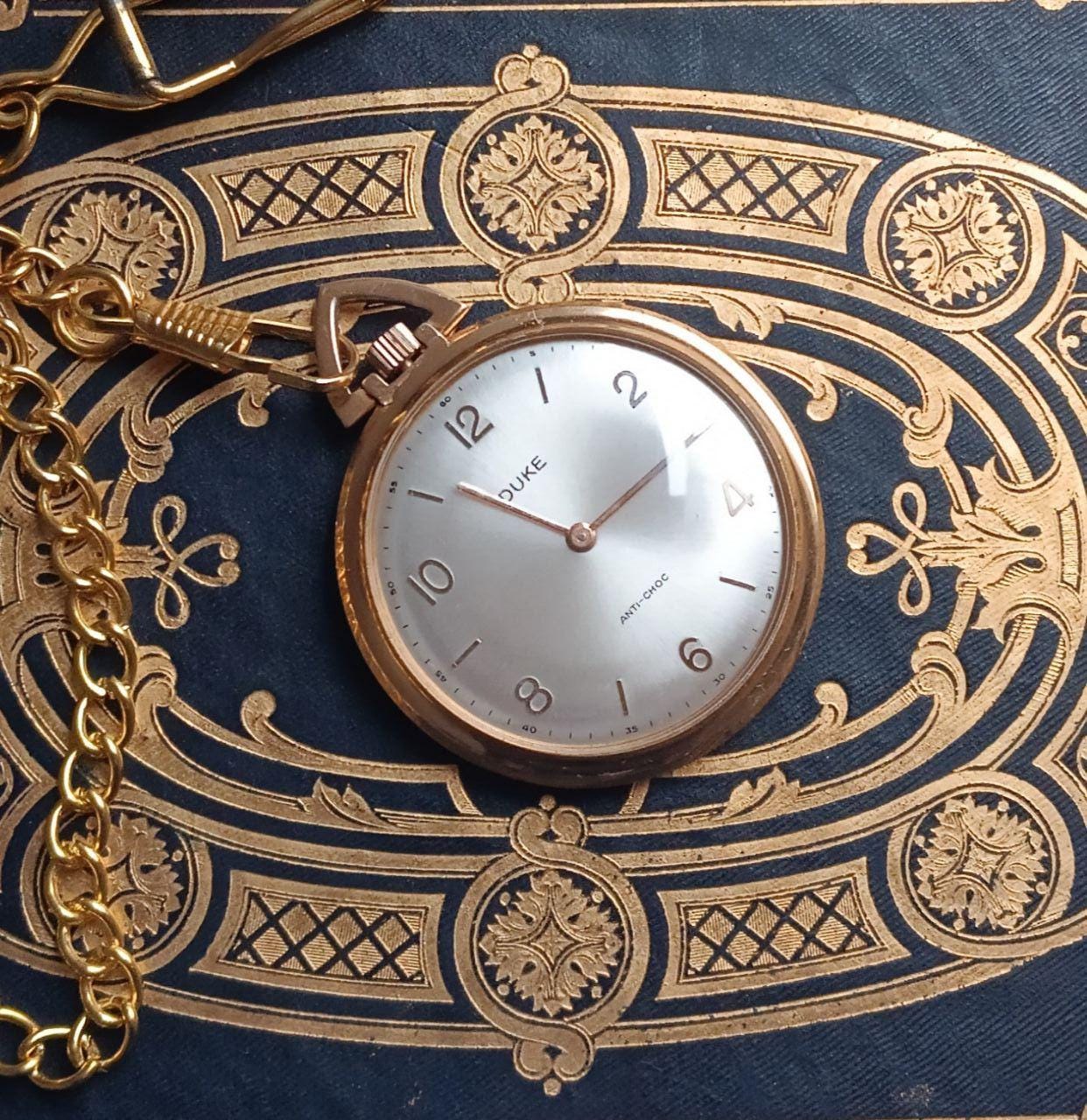 Montre Ancienne DUKE INTERNATIONAL à Quartz - Noir Et Acier - Femme