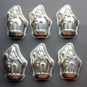 Set of 6 Cookie Cutters, Vintage Metal Baking Pan, Antique Mold in the Shape House, Cookie and Chocolate, Cake Mold 1930, Kitchen Decoration