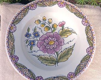 Assiette en céramique vintage peinte à la main, assiette en céramique antique avec motif floral, milieu du siècle, peint à la main, service de table, décoration française