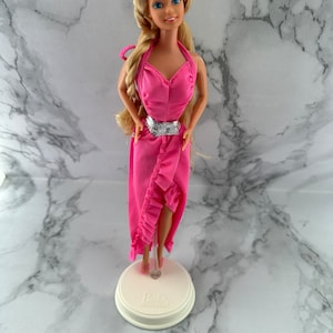 Vintage Barbie, 1982. Twirly Curls. Rare and Retro Barbie. Pristine Condition