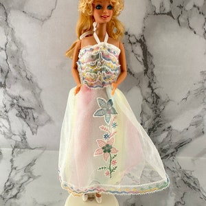 Vintage Barbie 1982. Happy Birthday Barbie. Rare, retro, excellent condition.