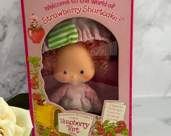 1980年製ヴィンテージのストロベリーショートケーキドール（箱入り
