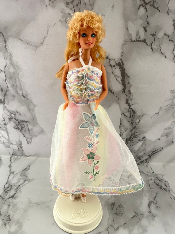 ヴィンテージBarbie BARBIE CITY STYLE SPECIAL EDITION VINTAGE BARBIE DOLL 1996 MATTEL
