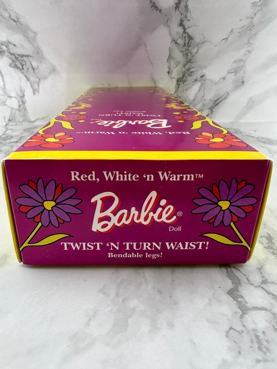 Barbie Twist 'N Turn Waist 2007 – Red White 'N Warm K9142 – Gold Label – NRFB