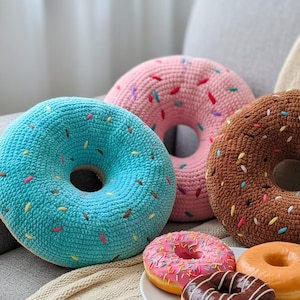 Crochet Donut Pillow Pattern (Digital Download) – DIY Amigurumi Toy Instructions
