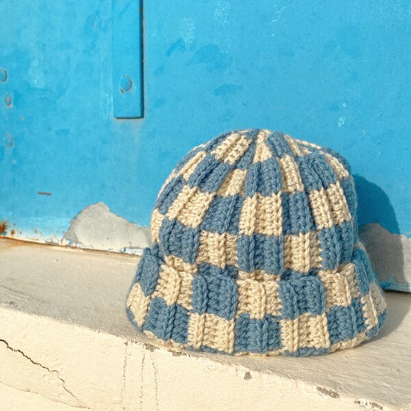 Bonnet à carreaux bleu et beige | Beanie Cloud