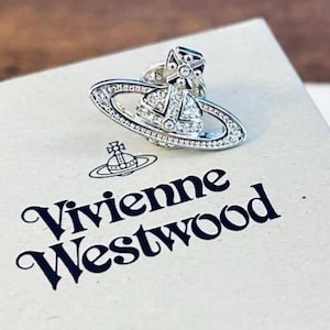 Mini Bas Relief Anstecknadel mit Swarovski Kristall. Geschenk für Sie, Geschenk für Ihn.