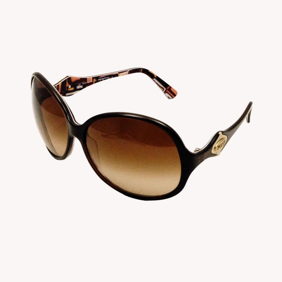 Soft Glam With a Vintage Touch – Emilio Pucci EP605S  display picture 1