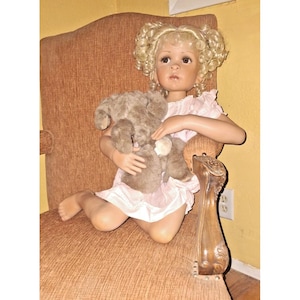 Pamela Erff Porcelain Doll Toddler &quot;Some Bunny Special&quot; 2003 006/300 Rare!