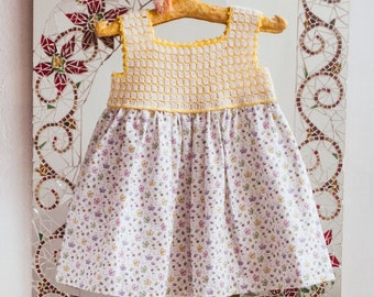 Gelbe häkeln Baumwolle kleine Mädchen Kleid, Bio-Baby häkeln Kleidung, Baumwolle Baby Kleid, Urlaub Kleid, Kindermode, Schmetterling Mädchen Kleid