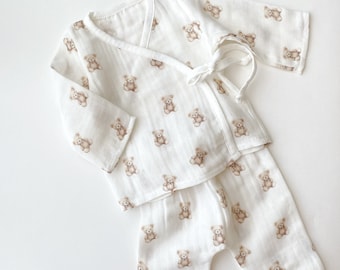 Organic Baumwolle nach Hause kommen Outfit-  Teddy bear Kimono-Top, Hose, Mütze, Handschuh-Set - Neugeborenes Wickel-Musselin-Kleidung