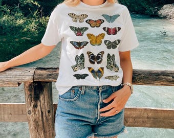 Organic Cotton Butterfly T-Shirt – Boho Aesthetic Tee with Vintage-Inspired Butterflies