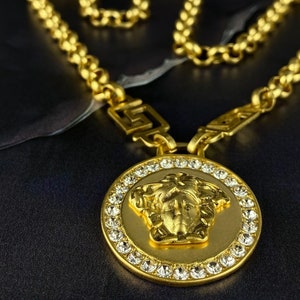 Vintage Versace Gold Chain Necklace Pendant