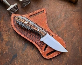 Cowboymesser und Lederscheide, benutzerdefiniertes Messer, graviertes Messer, westliche punzierte Lederscheide, Geschenk für Ihn