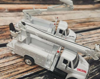 Lineman Kids Digger and Bucket Truck set