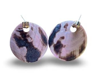 Vintage Mother of Pearl Tortoise Shell Earrings