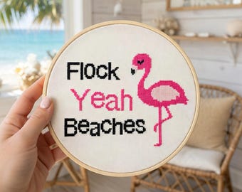 Schema per punto croce con fenicottero rosa – Citazione "Flock Yeah Beaches" (Download digitale)