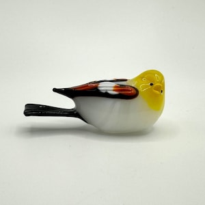 Handblown small art glass Murano bird ornament, small cute bird glass sculpture, colourful bird figurine